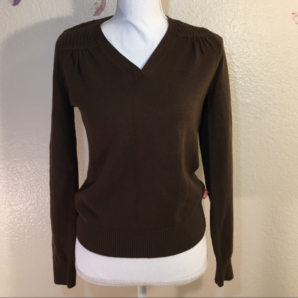 The North Face long sleeve sweat V neck. NWT